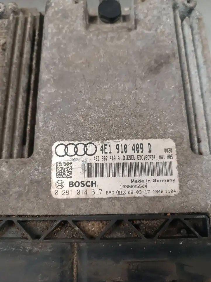 Audi A8 S8 D3 4E (2007 - 2010) 4E1910409D Блок управления двигателем (ECU) — фото 2