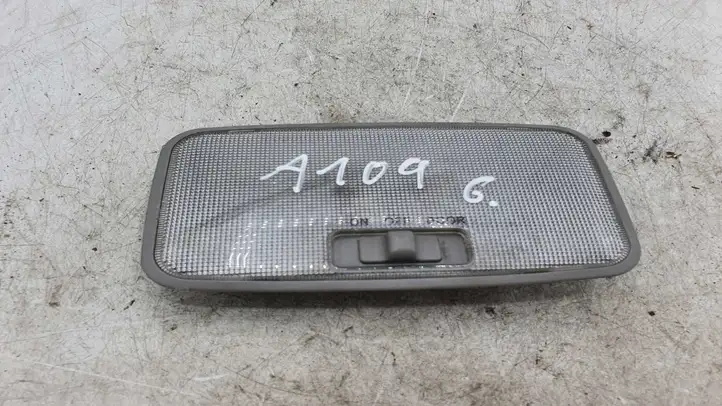 Toyota Yaris (2005 - 2009) 66525 Задняя подсветка — фото 1