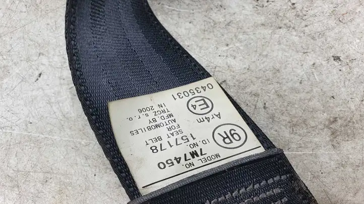 Toyota Yaris (2005 - 2009) E40435031 Задний ремень безопасности — фото 2