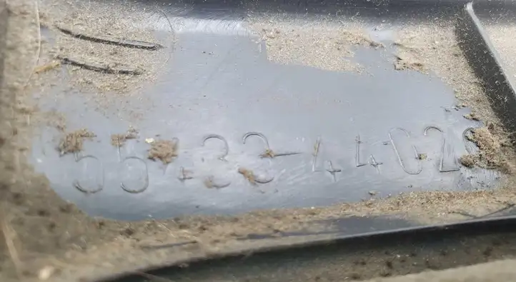 Toyota Avensis Verso (2001 - 2004) 553344020 Прочие детали салона — фото 2