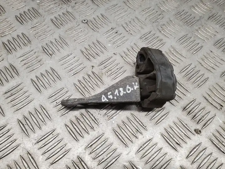 Audi Q5 SQ5 (2012 - 2017) 8R0253144B Кронштейн глушителя — фото 4