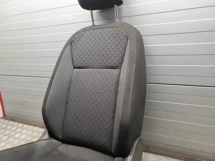 Volkswagen Tiguan Allspace (2017 - ) 80A881106C Переднее сиденье пассажира — фото 4