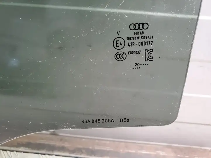 Audi Q3 F3 (2018 - ) 83A845205A Стекло задней двери — фото 3
