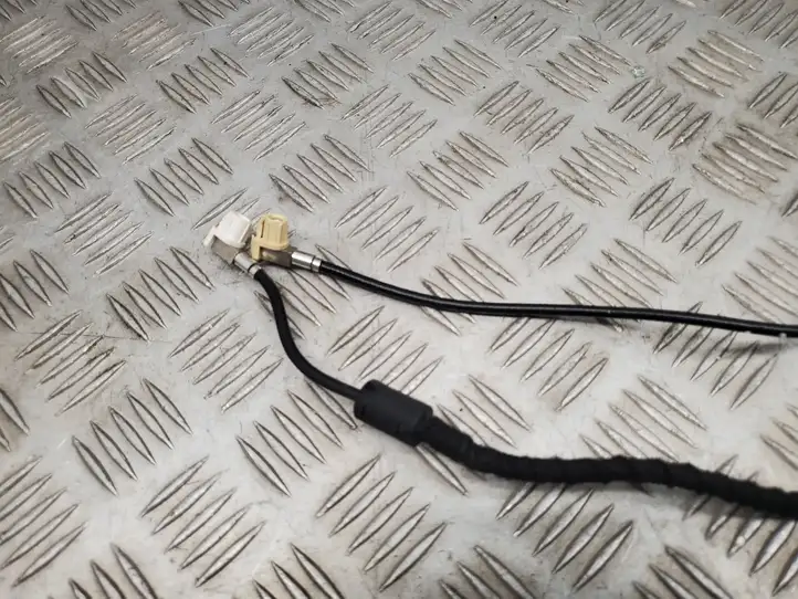 BMW 3 F30 F35 F31 (2012 - 2018) 9251703 Прочая электропроводка — фото 3