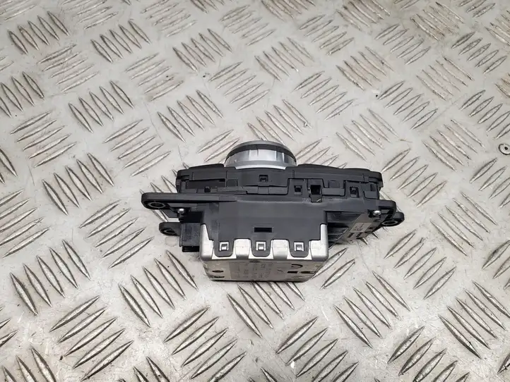 BMW 3 F30 F35 F31 (2012 - 2018) 9267955 Контроллер мультимедийной системы — фото 4
