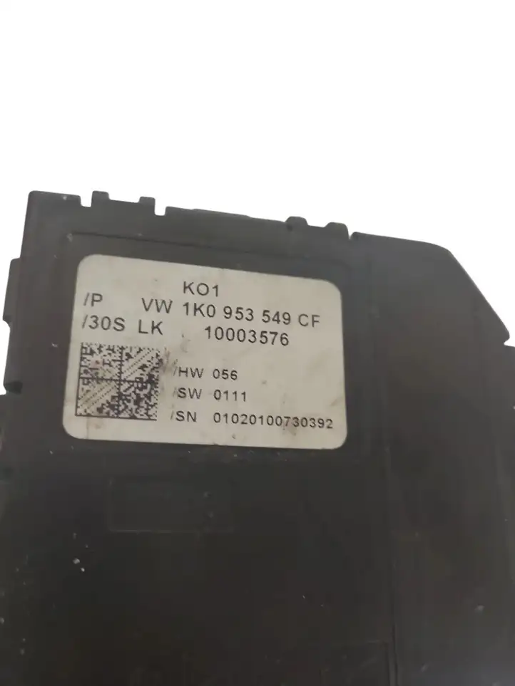Skoda Octavia Mk2 (1Z) (2004 - 2013) 1K0953549CF Датчик угла поворота руля — фото 3