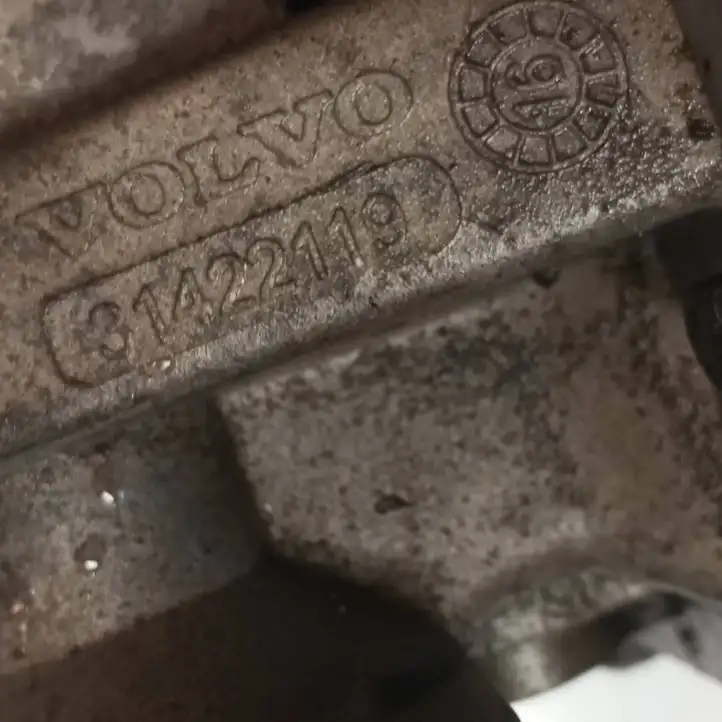 Volvo V60 (2013 - 2018) 31422119 Охладитель клапана EGR — фото 4