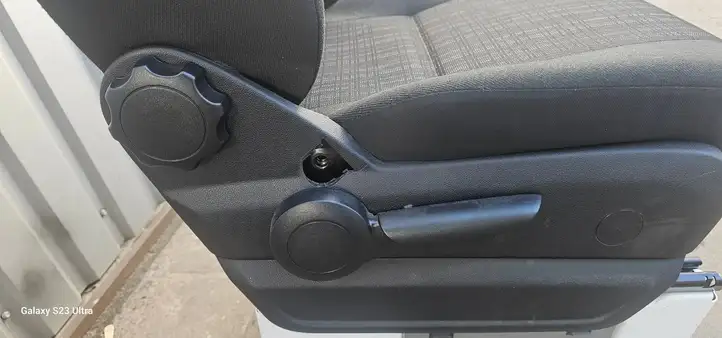 Mercedes-Benz Sprinter W906 (2006 - 2018) Переднее сиденье пассажира — фото 6