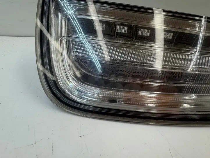 Porsche 911 991 (2011 - 2019) 99163192600 Задний фонарь в кузове — фото 4