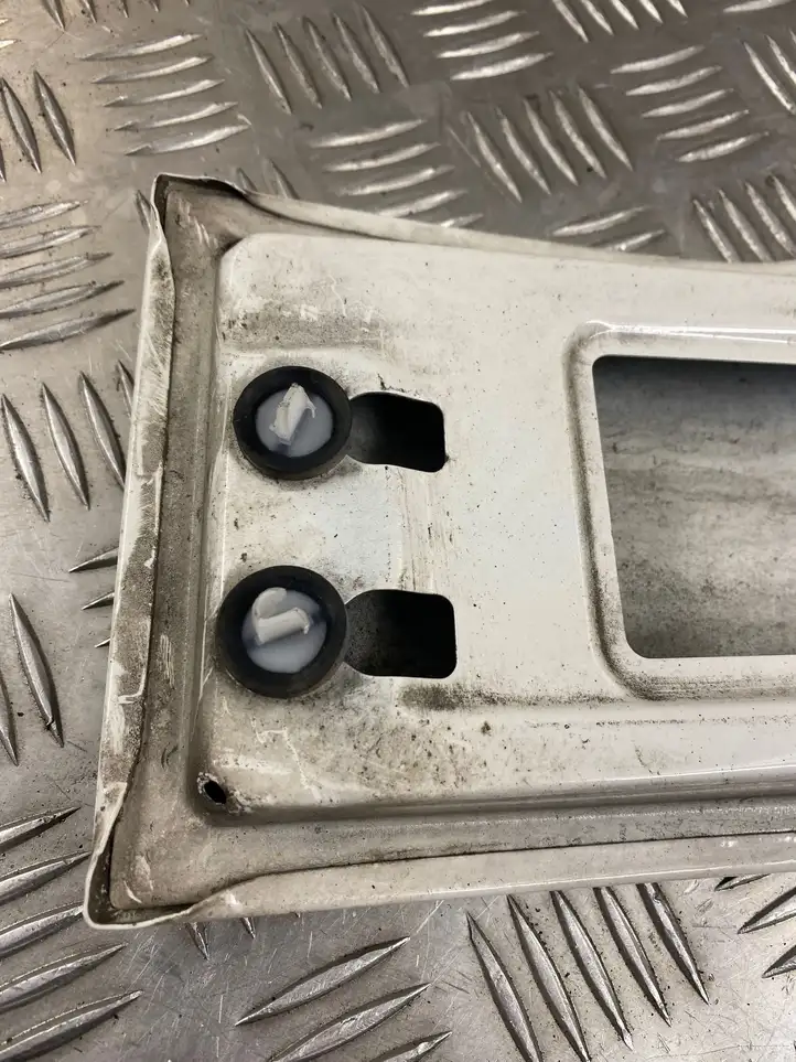 Volkswagen Transporter - Caravelle T6 (2015 - 2022) 7E0853289 Отделка лючка топливного бака — фото 10