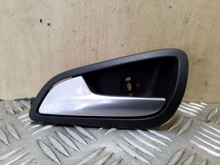 AM51U22601BDW Ford Focus Rankenėlė atidarymo vidinė