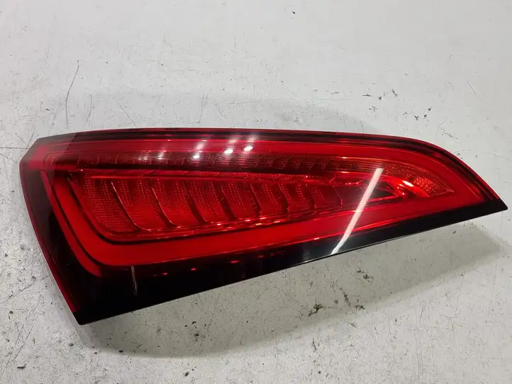 Audi Q5 SQ5 (2012 - 2017) 8R0945093C Задний фонарь в крышке багажника — фото 3