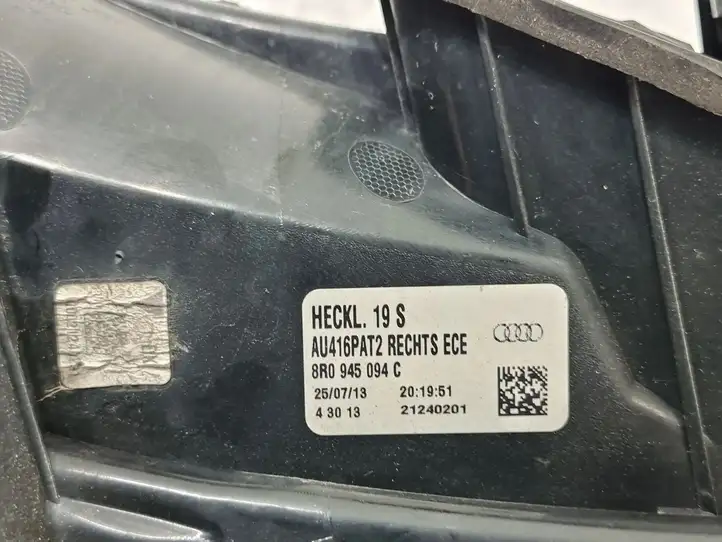 Audi Q5 SQ5 (2012 - 2017) 8R0945094C Задний фонарь в крышке багажника — фото 8
