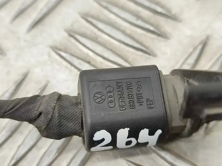Audi A4 S4 B9 (2015 - 2019) 8K0973702 Датчик наружной температуры — фото 4