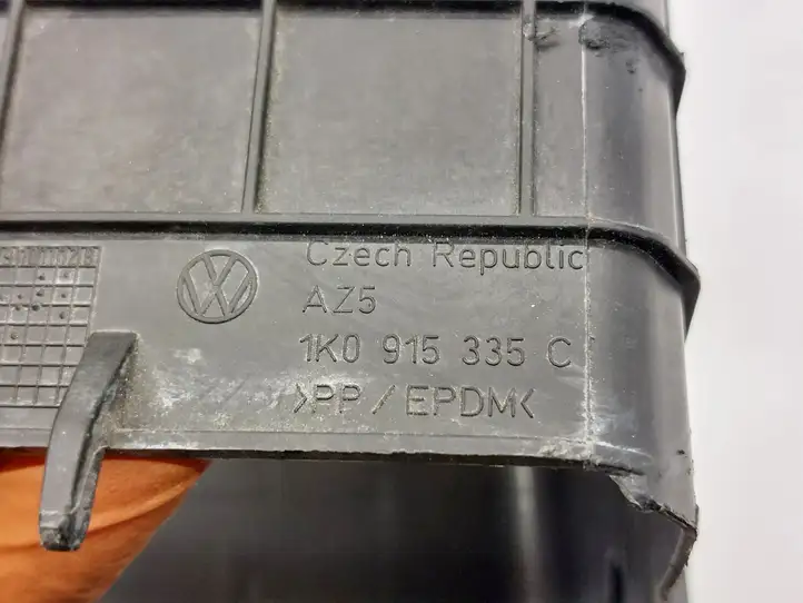 Volkswagen Eos (2006 - 2010) 1K0915335C Перегородка аккумулятора — фото 4