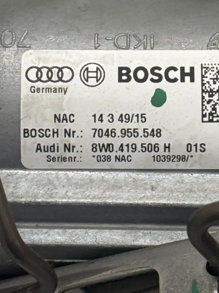 Audi A4 S4 B9 (2015 - 2019) 7046955548 Демпфер рулевого управления — фото 6