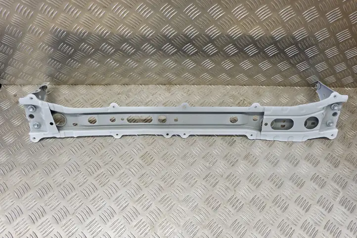 Toyota Yaris XP210 (2020 - ) 530280D130 Нижняя панель радиатора — фото 3