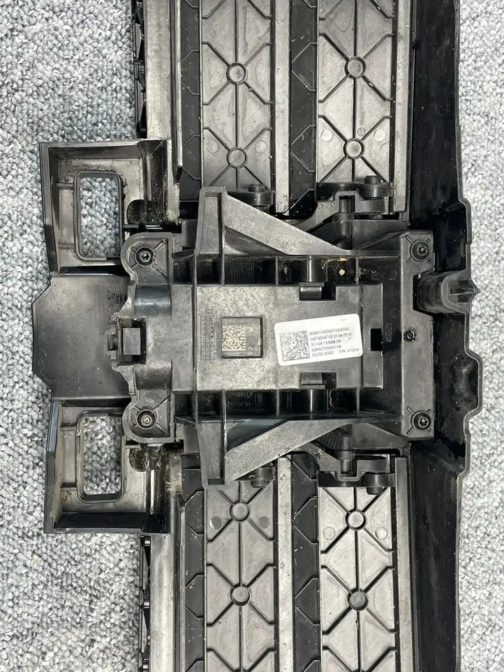BMW 5 E60 E61 (2004 - 2010) 3U5A1A69804 Дефлектор воздуха — фото 7