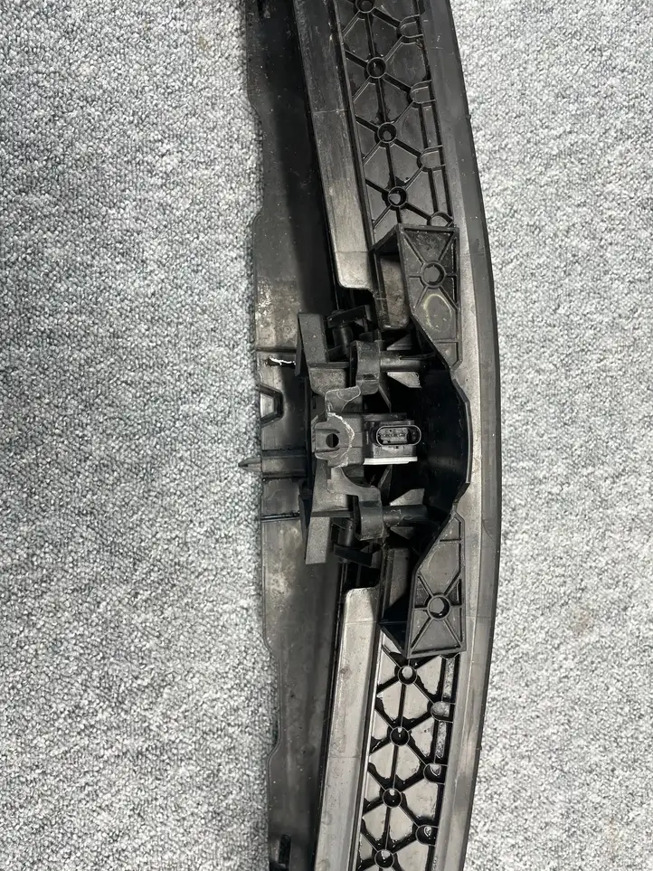 BMW 5 E60 E61 (2004 - 2010) 3U5A1A69804 Дефлектор воздуха — фото 13