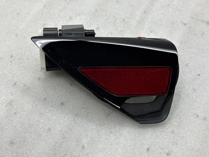 Tesla Model Y (2019 - 2024) 150551400D Крышка зарядного разъема — фото 7