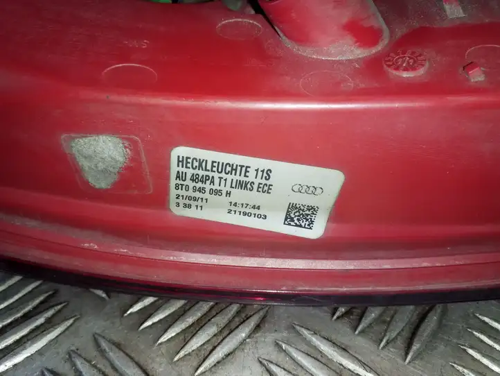 Audi S5 8T (2011 - 2016) 8T0945095H Задний фонарь в кузове — фото 5