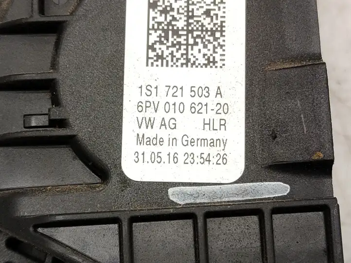 Volkswagen Up (2011 - ) 1S1721503A Педаль акселератора — фото 5