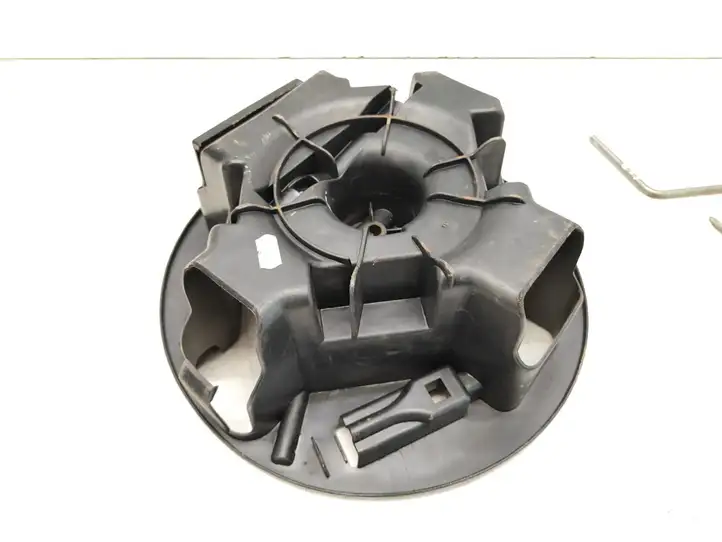 Fiat Panda II (2004 - 2011) 51716187 Кронштейн запасного колеса — фото 6