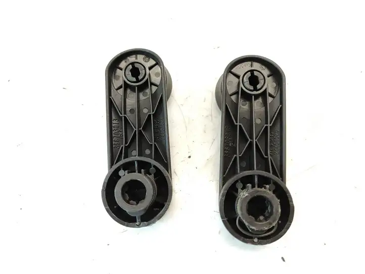 Opel Astra J (2009 - 2012) 24451526 Ручка стеклоподъемника — фото 4