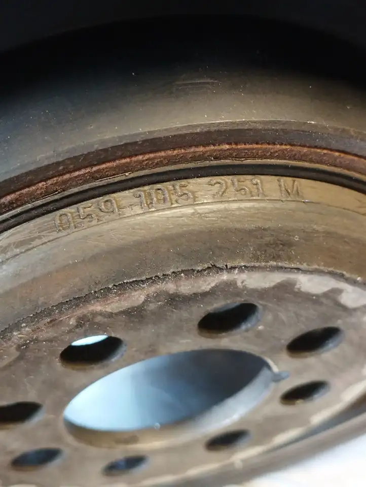 Audi A4 S4 B6 8E 8H (2000 - 2006) 059105251M Шкив коленчатого вала — фото 4