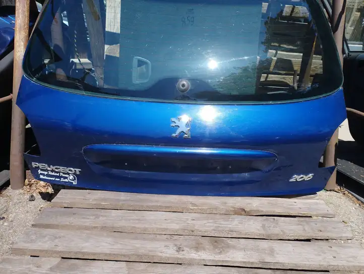 Peugeot 206 (1998 - 2012) Крышка багажника — фото 2