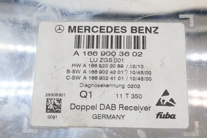 Mercedes-Benz E W212 (2009 - 2016) A1669003602 Усилитель антенны — фото 4
