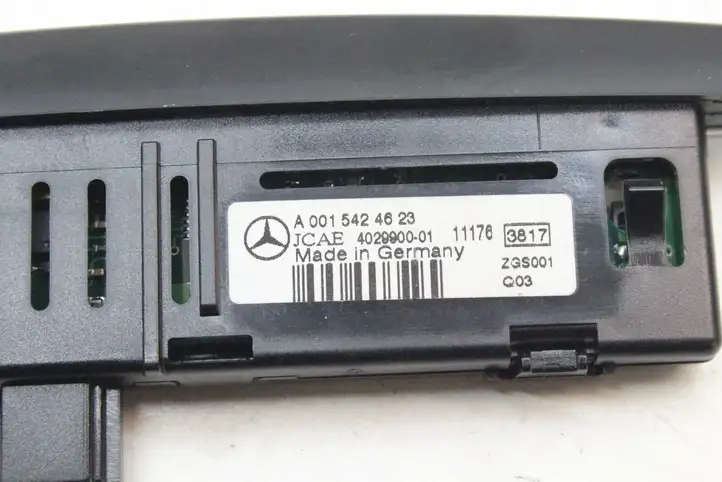 Mercedes-Benz E W212 (2009 - 2016) A0015424623 Экран парктроника PDC — фото 4