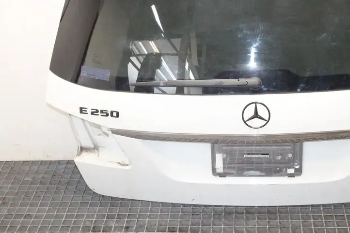Mercedes-Benz E W212 (2009 - 2016) Крышка багажника — фото 7