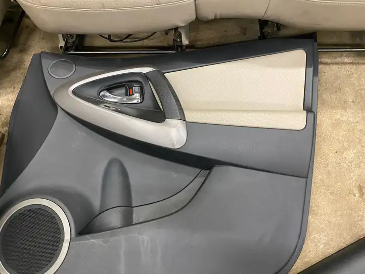 Toyota RAV 4 (XA30) (2006 - 2016) Комплект отделки дверей — фото 6