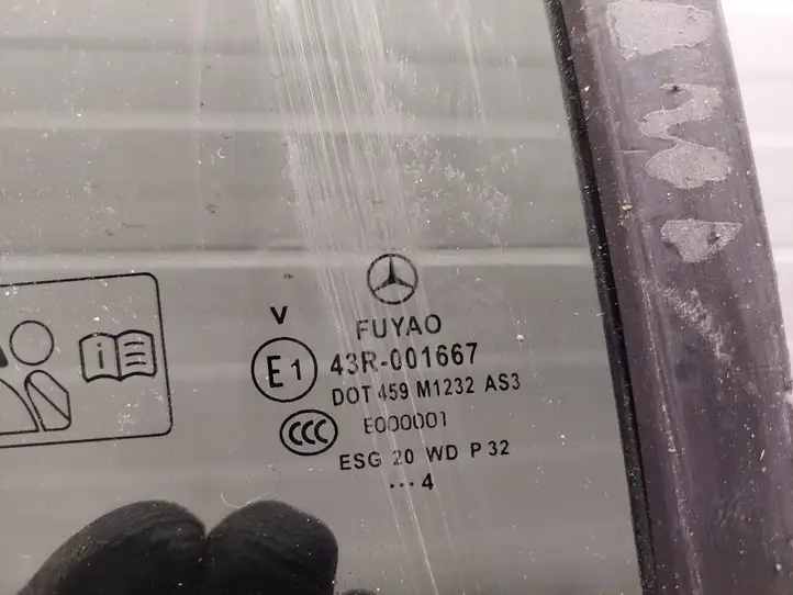 Mercedes-Benz GLA W156 (2013 - 2017) A1567300218 Заднее боковое стекло — фото 2