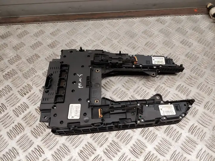 Porsche Panamera (970) (2009 - 2013) 97061343503 Блок кнопок на панели — фото 6