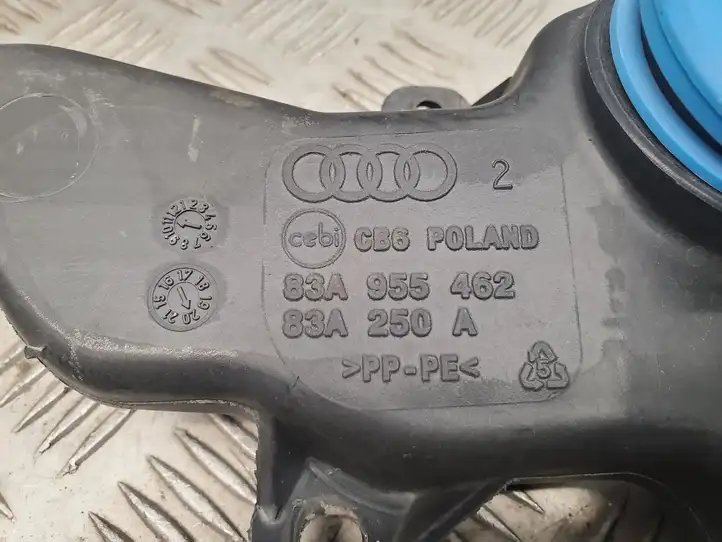 Audi Q3 F3 (2018 - ) 83A955462 Горловина бачка омывателя — фото 3