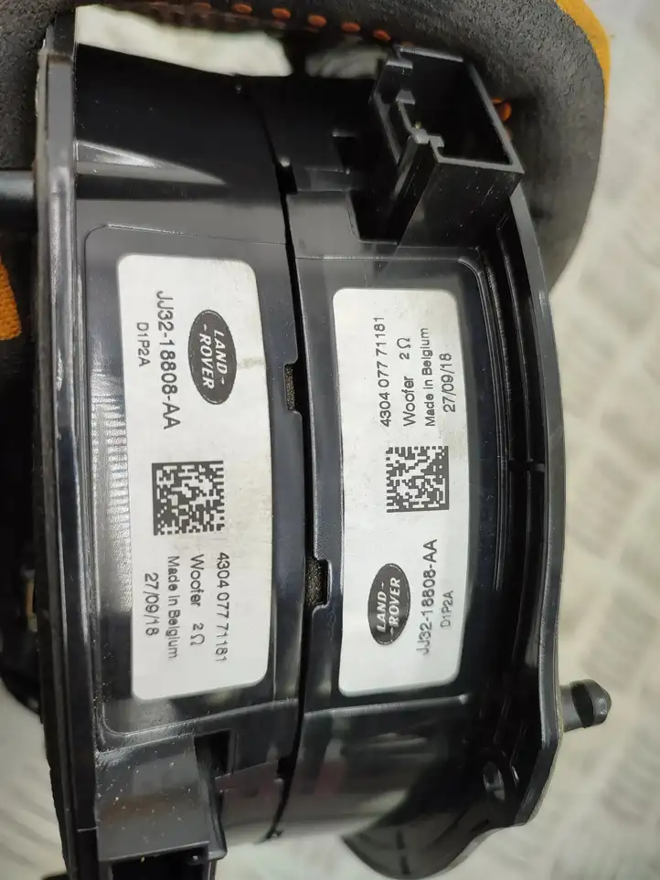 Land Rover Range Rover Evoque L538 (2015 - 2018) JJ3218808AA Динамики передних дверей — фото 4