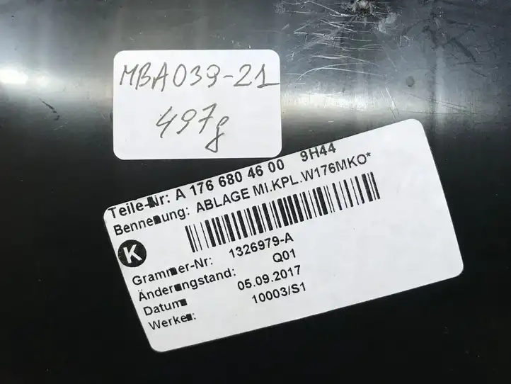 Mercedes-Benz A W176 (2012 - 2018) A1766804600 Прочие детали салона — фото 2