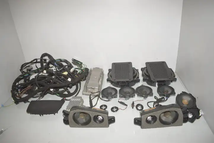 BMW X6 E71 (2008 - 2014) 9283736 Комплект аудиосистемы — фото 1