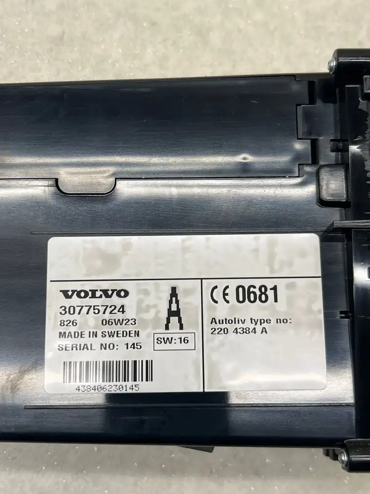 Volvo V70 (2004 - 2007) 30775724 Клавиатура телефона — фото 5
