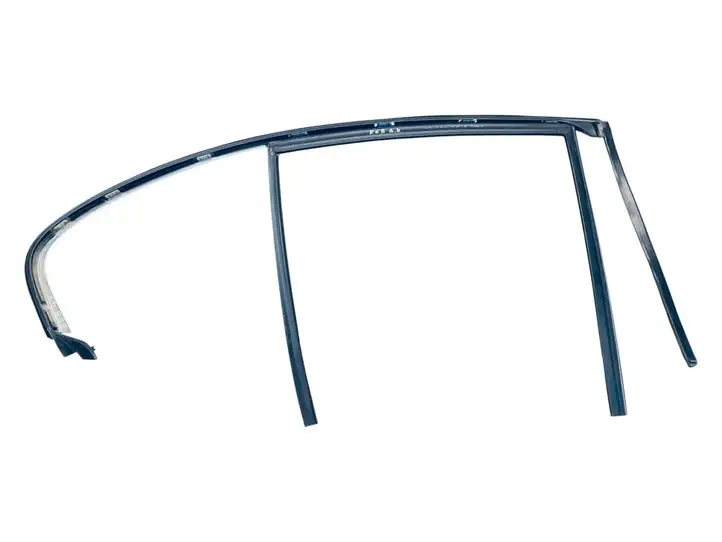 BMW 7 E65 E66 (2001 - 2008) 51357005043 Накладка стекла задней двери — фото 2