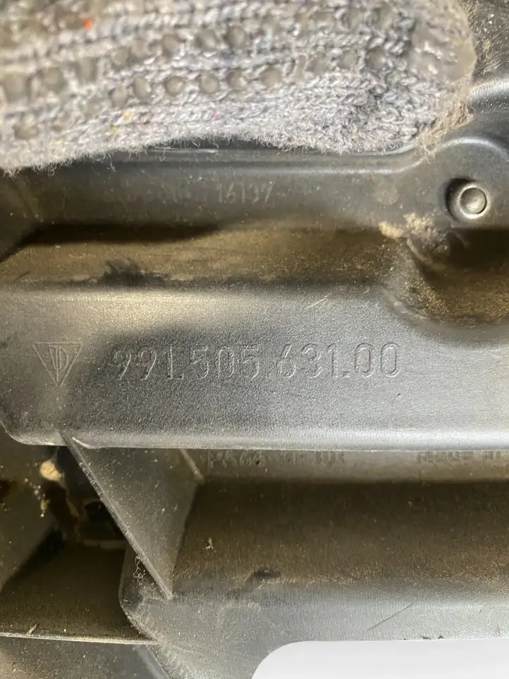 Porsche 911 991 (2011 - 2019) 99150563100 Кронштейн заднего бампера — фото 2