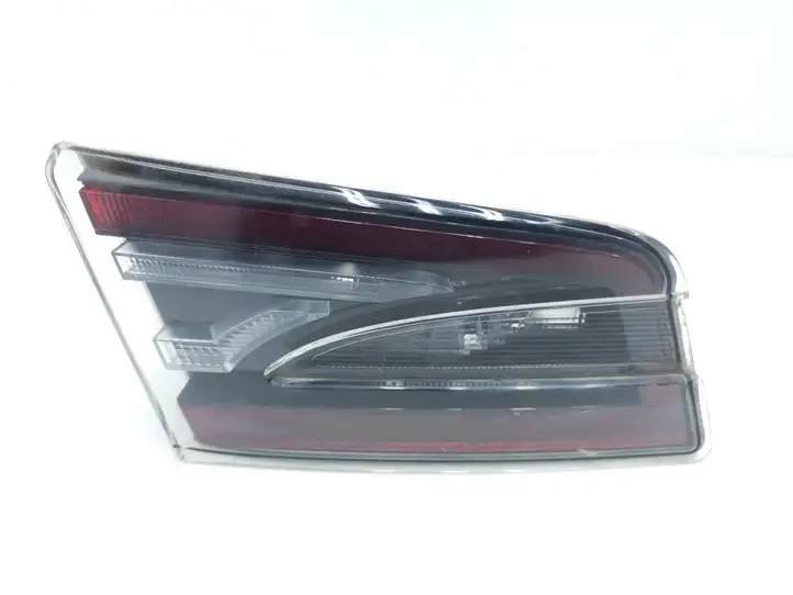 Tesla Model S (2016 - 2021) 600592200D Задний фонарь в крышке багажника — фото 1