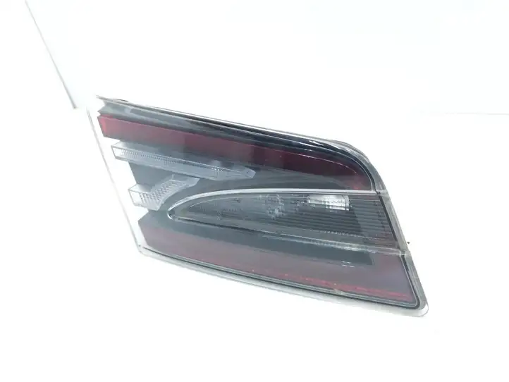 Tesla Model S (2016 - 2021) 600592200D Задний фонарь в крышке багажника — фото 2
