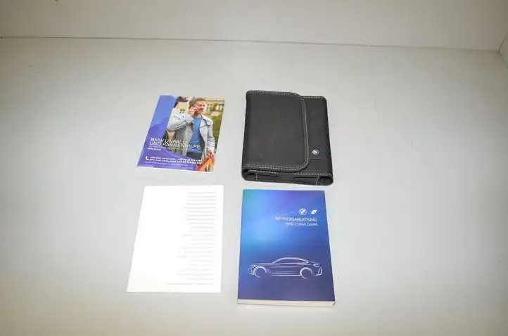 BMW i4 (2021 - ) 01405A88A73 Сервисная книжка — фото 1