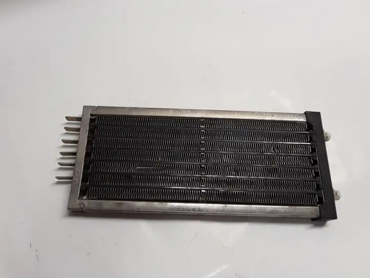 Audi A4 S4 B6 8E 8H (2000 - 2006) 92098 Электрический отопитель салона — фото 1
