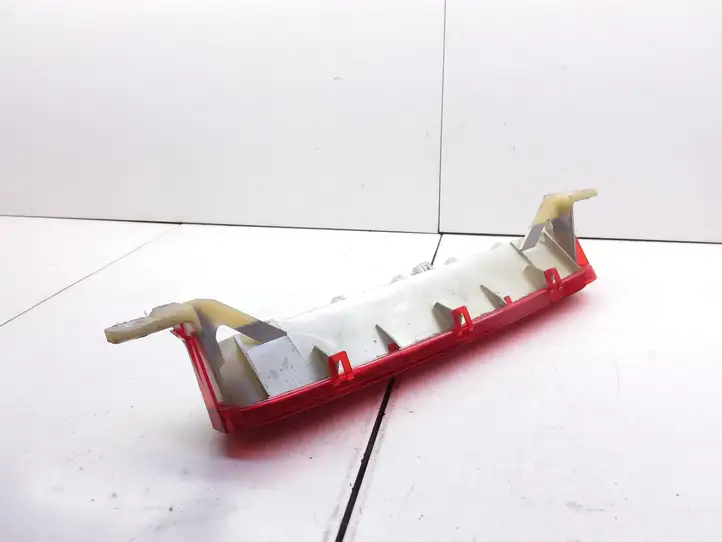 Toyota Corolla Verso AR10 (2004 - 2009) 815700F011 Дополнительный стоп фонарь — фото 3