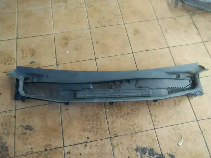 Mercedes-Benz B-class W245 (2005 - 2008) A1698300413 Жабо стеклоочистителей — фото 1