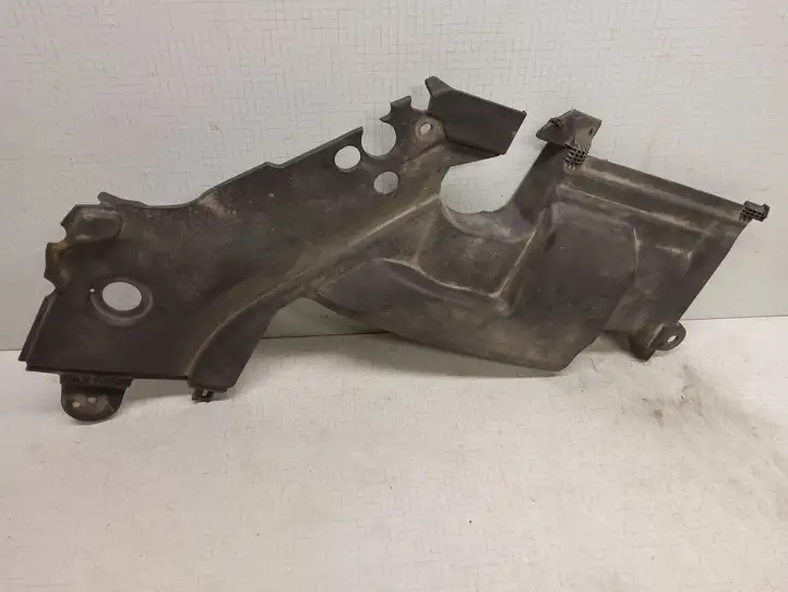 Toyota Avensis T250 (2003 - 2006) 5379505031 Облицовка радиатора — фото 3